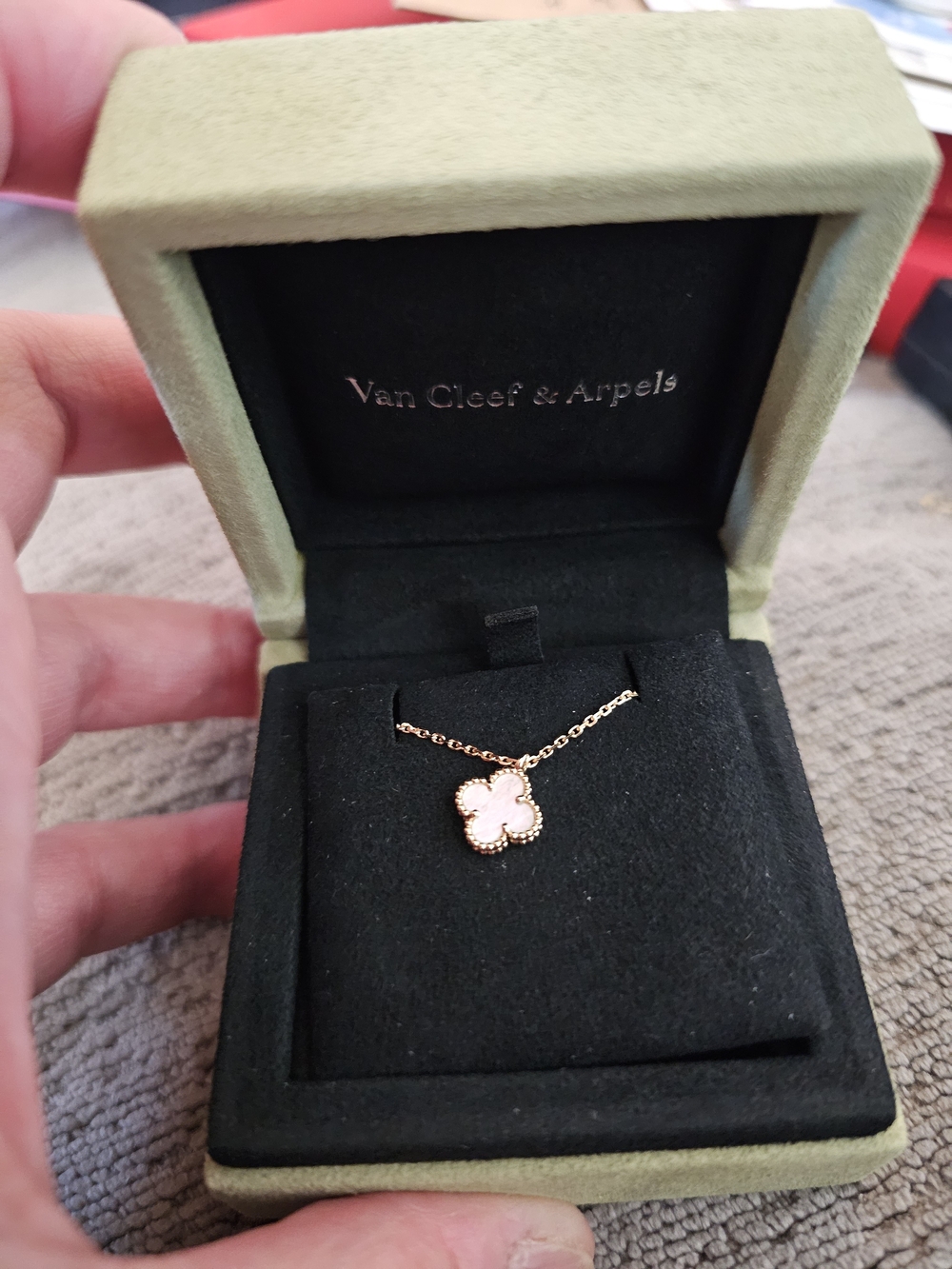 Auth Van Cleef & Arpels sweet yellow gold mop necklace new in box